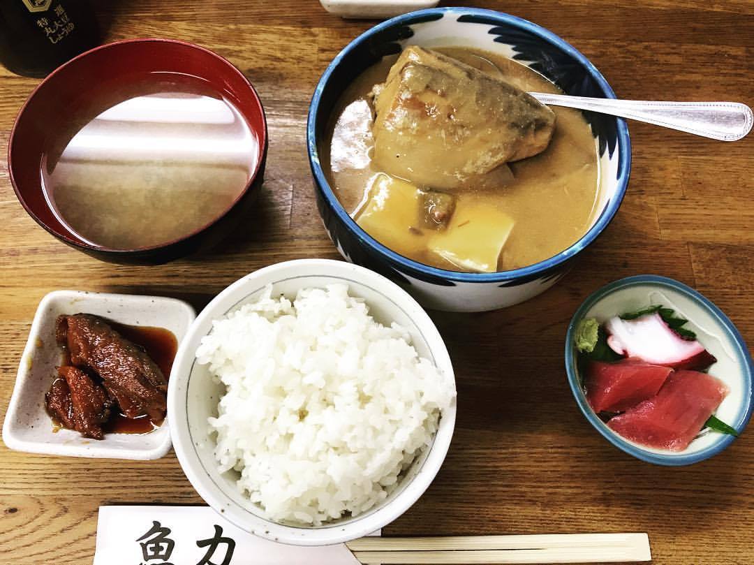 周遊東京 | 鮮魚老店食事 | 有品味的食器 | 365日包你滿意