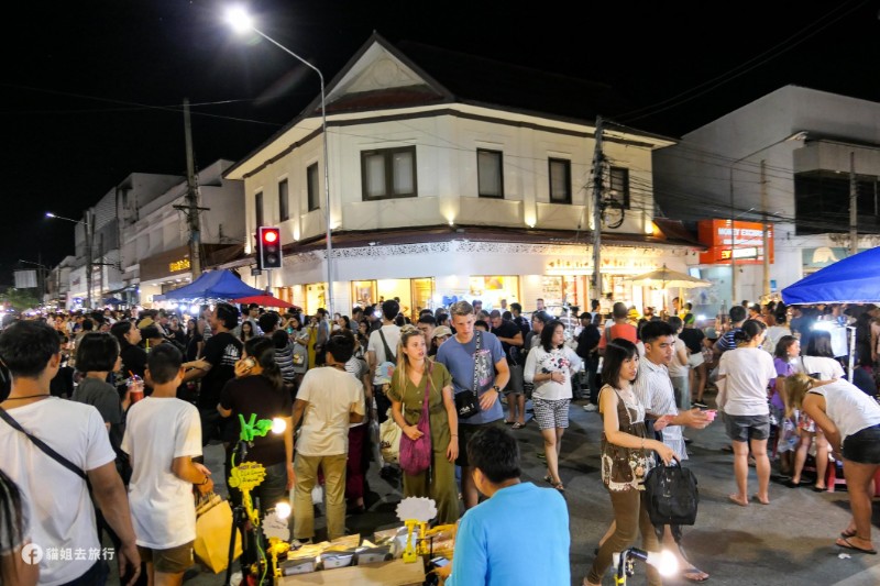 清邁必去四大夜市推介！平日同週末都有得行～