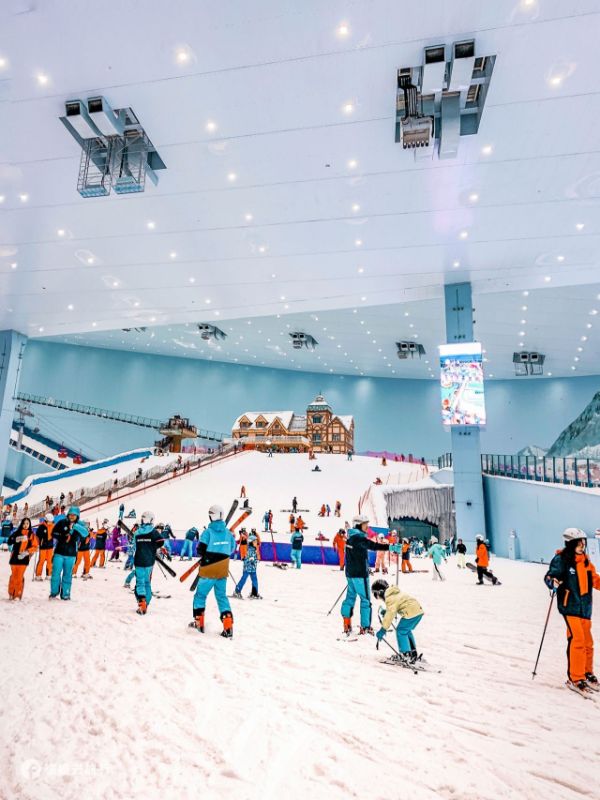 全球第二大！廣州融創雪世界 新開幕室內滑雪場攻略