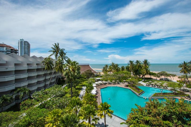 華欣七岩海邊家庭式酒店 - The Regent ChaAm Beach Resort