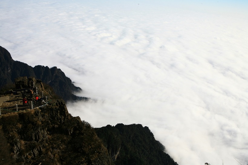 26天川藏青海大迴環之旅 (峨嵋山 - 成都)